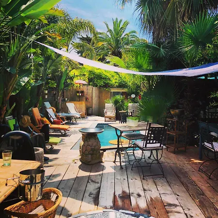 Bed and Breakfast Frida Λε Κανέ