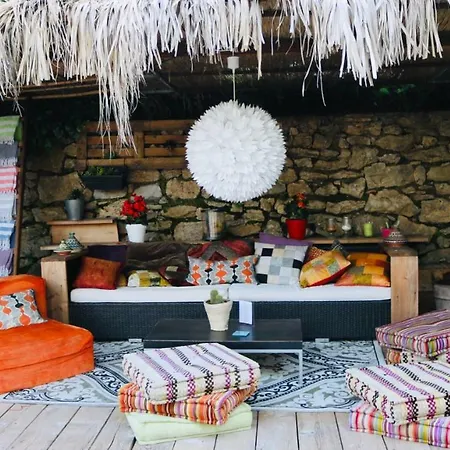 Bed and Breakfast Frida Λε Κανέ
